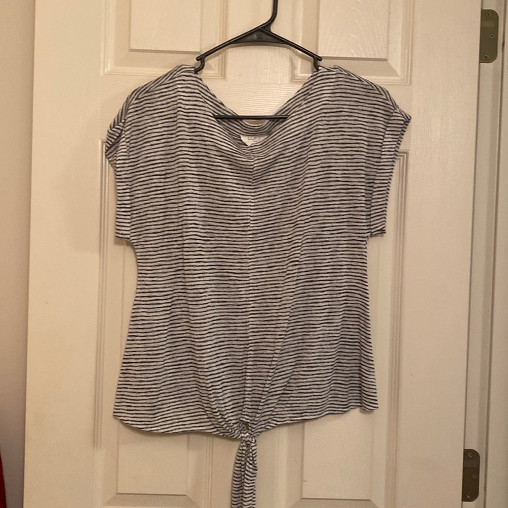 Tie in the front soft loft lounge tee with stripes